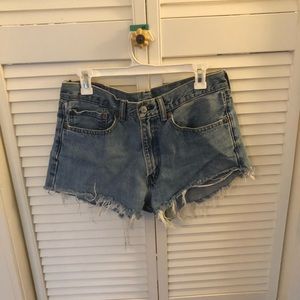 Levi high waisted shorts